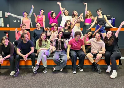 Cours de danse en groupe à Lyon avec coach Miki.